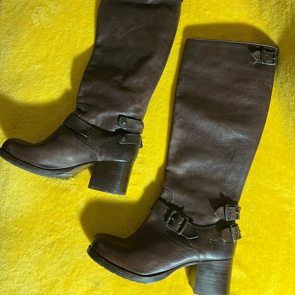 FRYE BOOTS